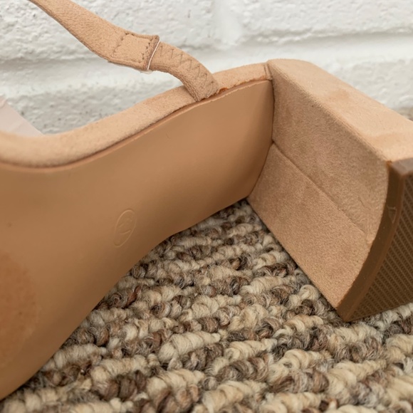 ✨Brand New David’s Bridal Nude Heels✨ - Picture 3 of 11